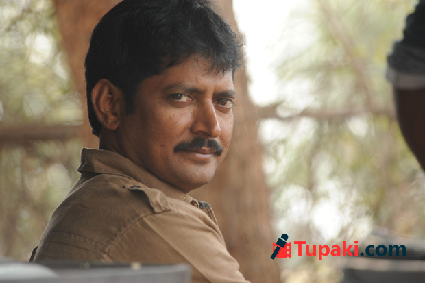 శ్రీమంతుడు చూసి ప్రభాస్‌ పొగిడేశాడు