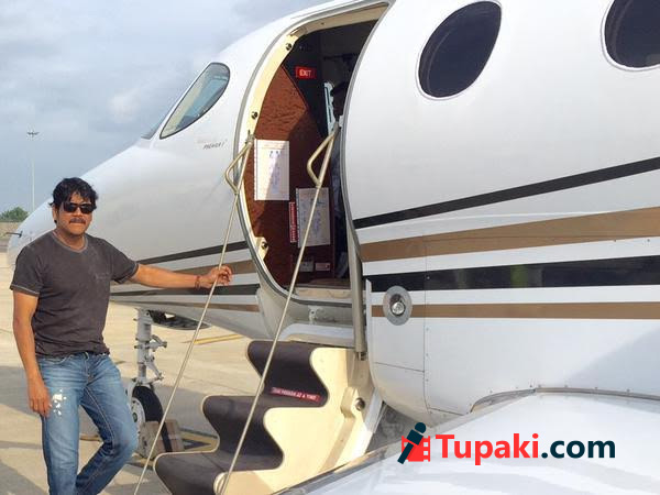 Caught on cam: Nag boarding a Chartered Flight!
