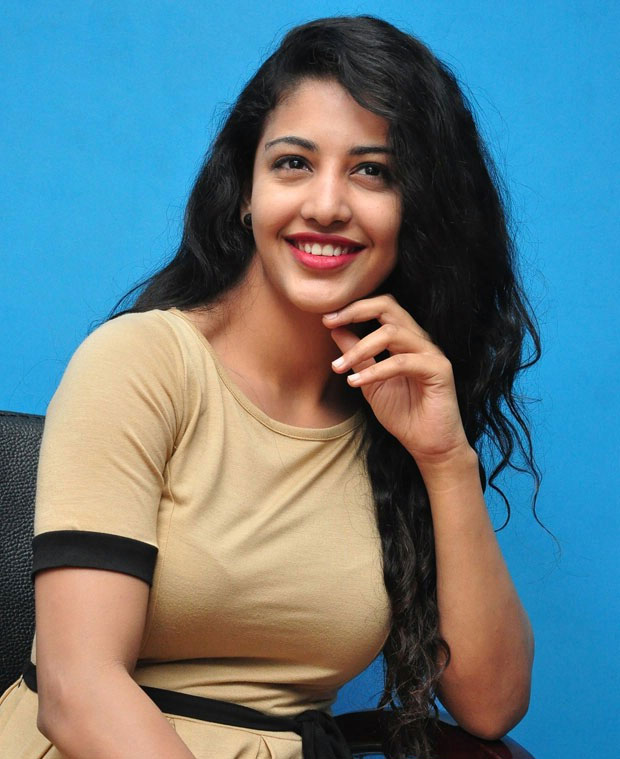 మంచ‌మ్మాయి కావాల‌నుకుంటే నేను త‌గిలాను