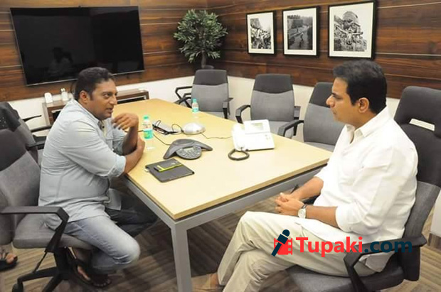 Pic Of The Day: Prakash Rajs chitchat with KTR!