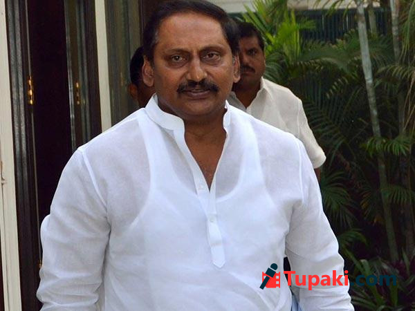 మాజీ సీఎంతో తమ్ముళ్లు అలా చేశారా?