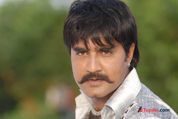 జ‌గ‌ప‌తి బాట‌లో మరో హీరో?