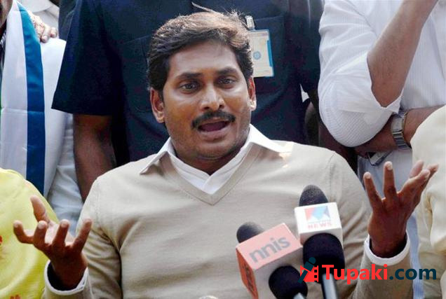 Jagan suspects CM hand in YSR death