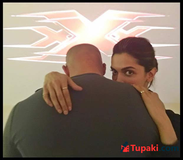 Who hugged Deepika Padukone?
