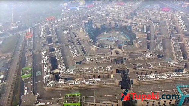 షాంఘై మాల్ ఖాళీ అయ్యింది ఎందుకు?