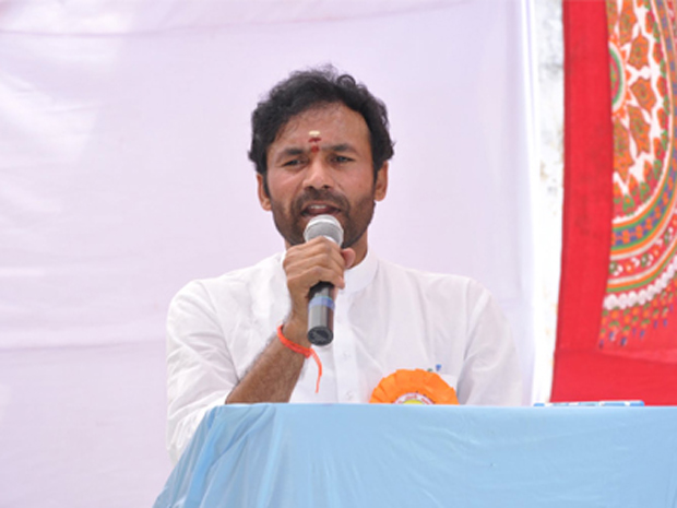 కేసీఆర్‌ ను ఇర‌కాటంలో పడేసిన కోదండ‌రాం