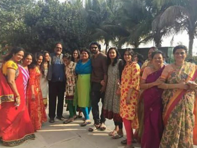 ఫొటోస్: ప్రభాస్ సంక్రాంతి వేడుకలు