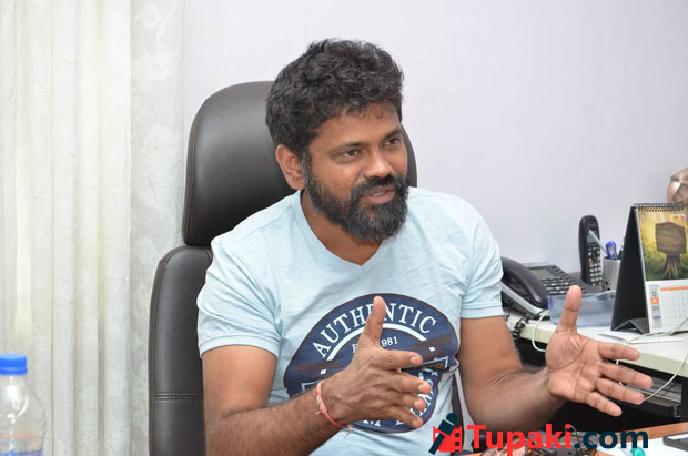 బన్నీ లేదా చరణ్ అంటున్న సుక్కు