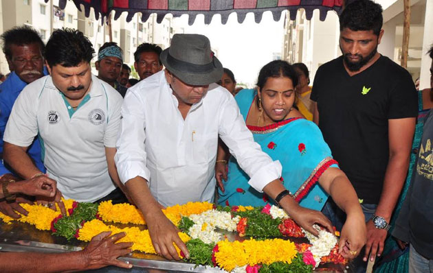 ఫొటోస్: బండ జ్యోతి మృతి కి ప్రముఖుల నివాళి