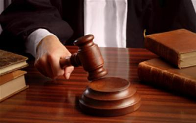 బాధితుడికి కొత్త కారు​ ఇప్పించిన ‘‘కోర్టు’’