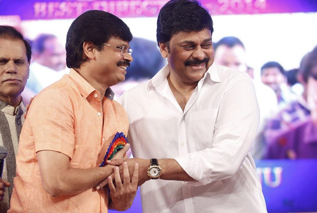 బాస్ మాస్ ని బోయపాటి వెనక్కి తీసుకొస్తాడా?