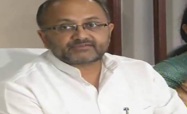 ప్రత్యేక హోదా కావాలని బాబు అడగలేదంట