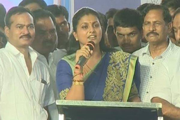 ఇద్దరు సీఎంలపై రోజా అటాక్