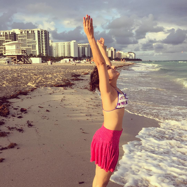 ఫొటోస్: నేహ మద్రా ఇన్ బికినీ