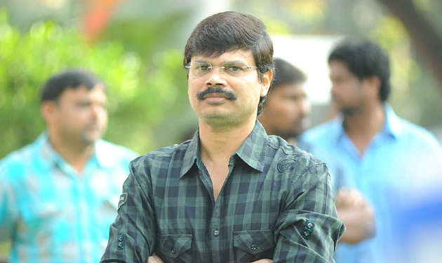 బోయపాటి వాళ్లిద్దరినీ ఎలా ఒప్పించాడంటే..