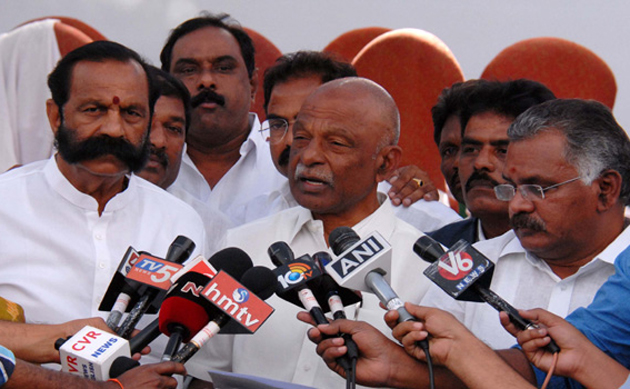 విభజన అప్పుడు ఏమయ్యావ్ రఘువీరా?