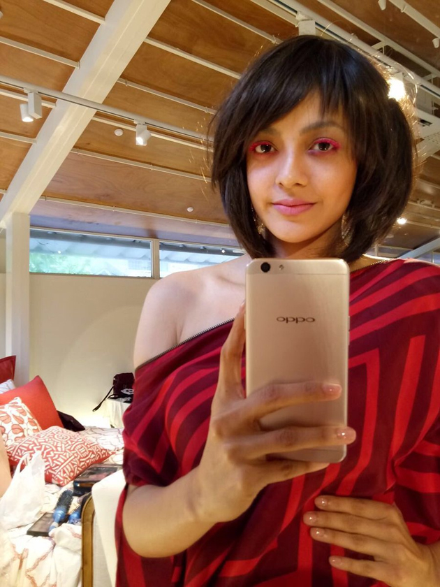 Caught On Cam: Kajal goes unrecognizable!