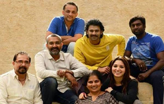 బాహుబలి 2 ప్రెస్ మీట్.. అందుకోసమేనా?