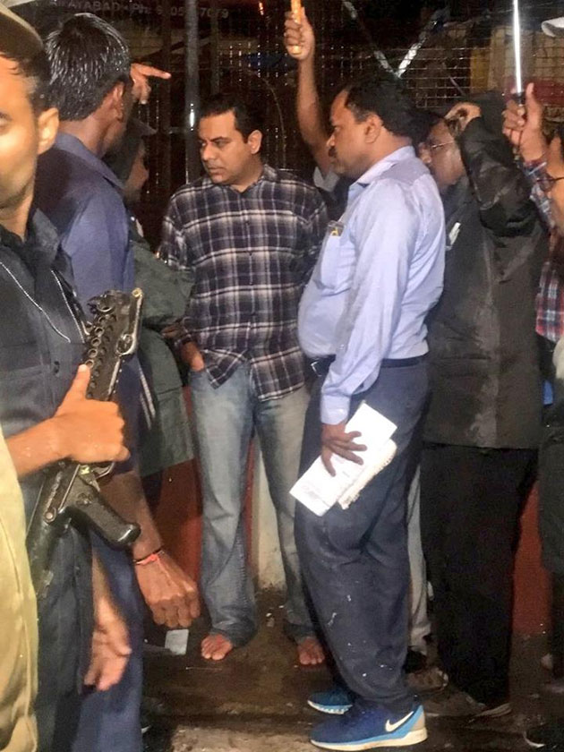 కేటీఆర్ డ్రెస్సే మారింది..దుస్థితి సేమ్ టు సేమ్