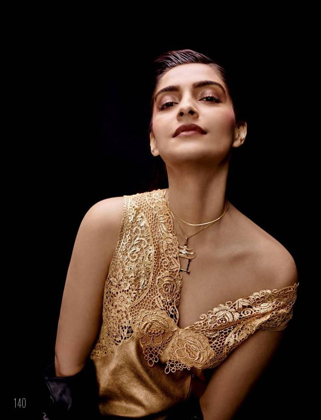 ఫొటోస్: సోనమ్ కపూర్ ఫోటో షూట్