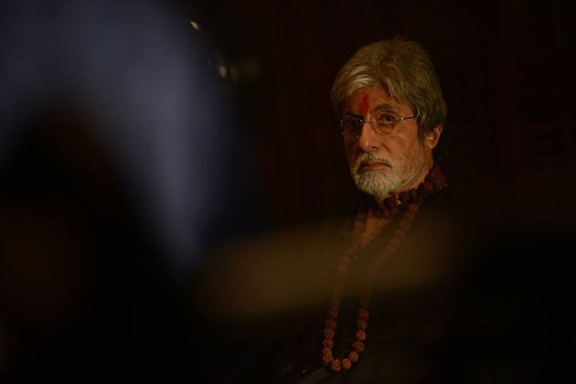 మెగాస్టార్ కూడా వర్మలా చేస్తున్నాడే..