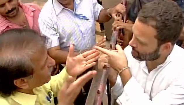 మీరు పవరున్న రాష్ట్రాల్లో అలా చేయరేం?