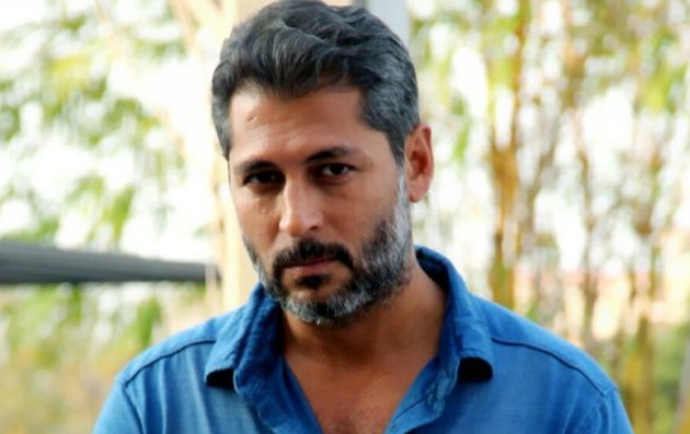 మెగా బ్రదర్స్ కి అంజలి భర్తే విలన్