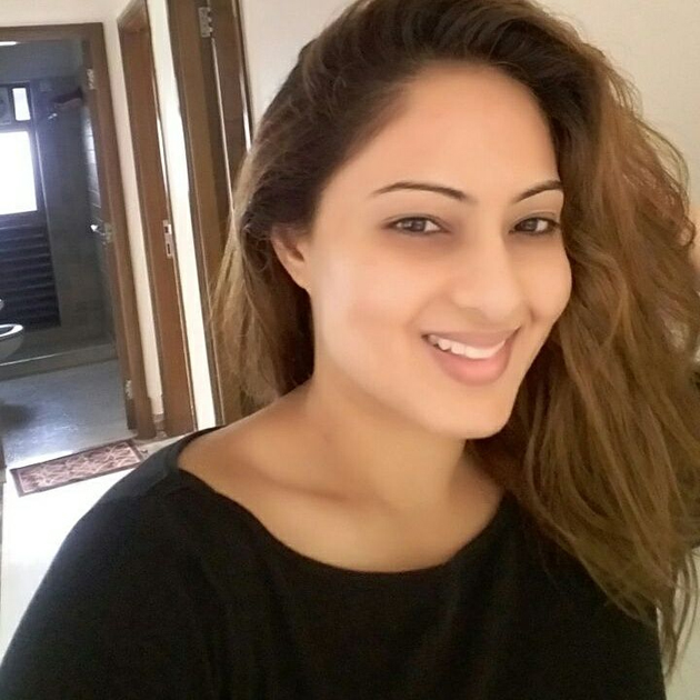 పానీ పూరి పవన్ హీరోయిన్ కు దెబ్బేసింది