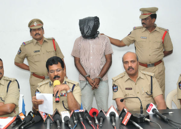 ఆ ఏటీఎం రాక్ష‌సుడిని అరెస్టు చేశారు