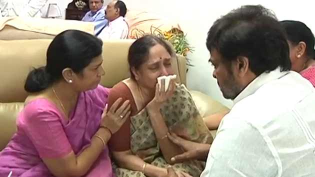 ప్రొడ్యూసర్ శేఖర్ బాబు మృతికి చిరు నివాళి