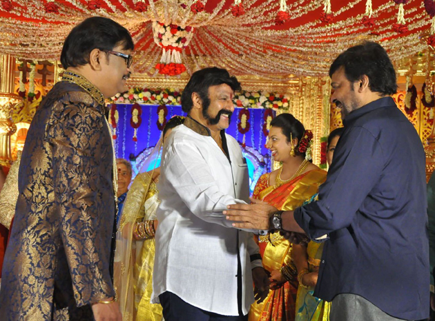 Chiru-Balayya affection.. Its a treat to watch !