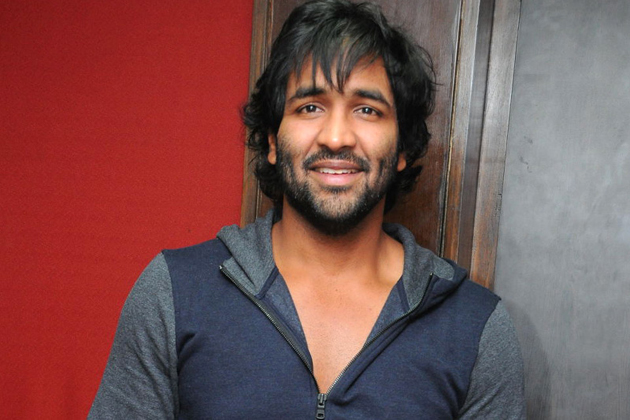 మంచు హీరో.. మేడ మీద అబ్బాయి