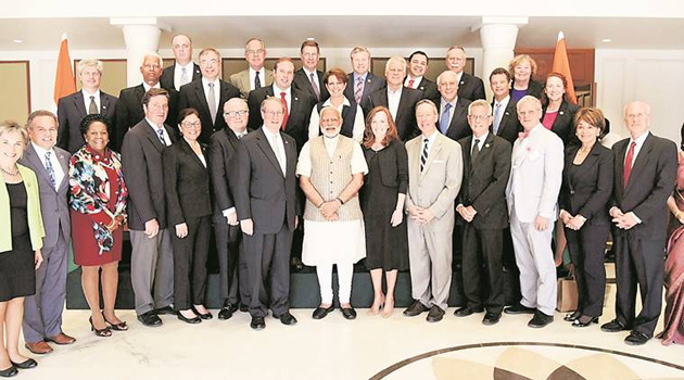 26 మంది ట్రంప్ బ్యాచ్ మోడీని కలిసింది