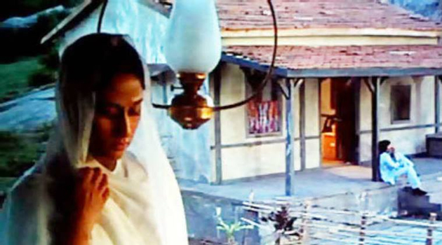 My god.. single scene for three years !