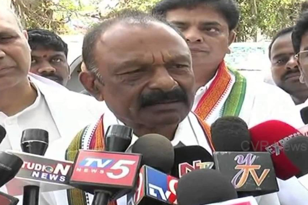 కరువు.. చంద్రబాబు అవిభక్త కవలలు’