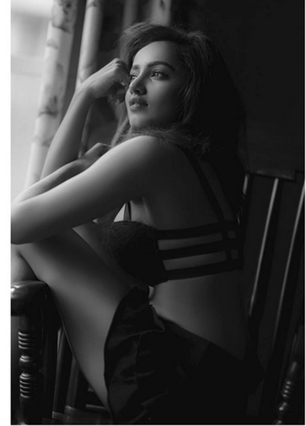 ఫొటోస్: తేజస్వి ఫోటో షూట్