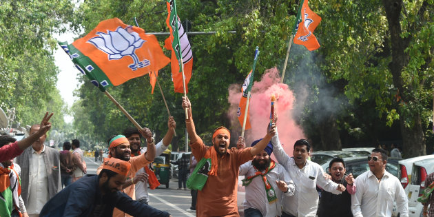 BJP sweeps - Aam Aadmi Party sinks!