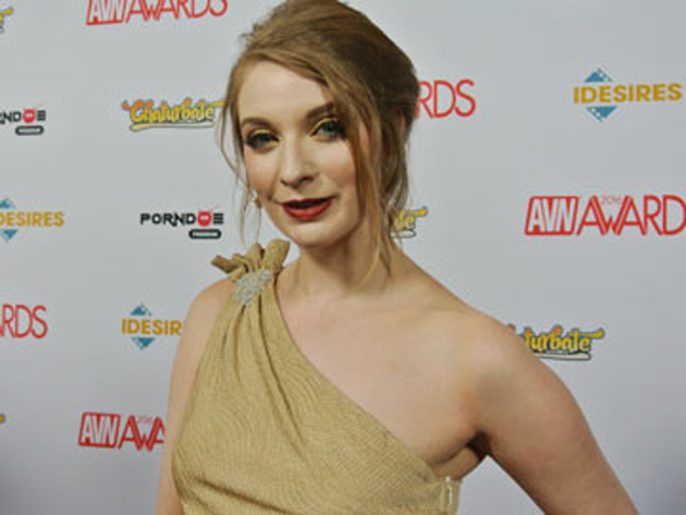 ఇంట్లో వారికి చెప్పి మ‌రీ పోర్న్ స్టార్ అయ్యింద‌ట‌