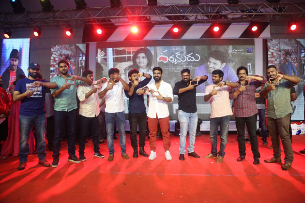 హాట్ టాపిక్.. సుకుమార్ వాడకం!