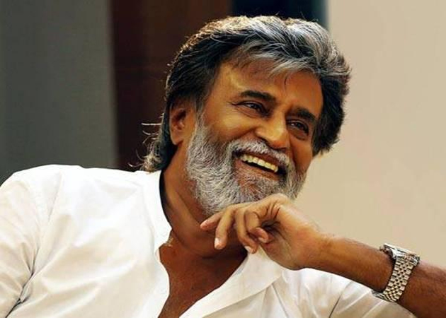 Watch: Rajinikanths First Selfie Video!