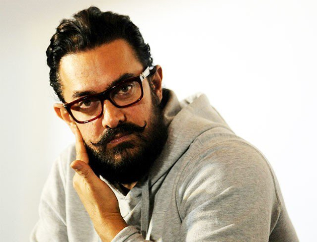 3 Khans rule Bollywood! Why Aamir is unhappy?