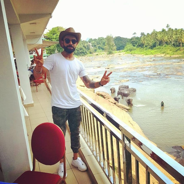 Caught On Cam: Kohlis Day Out with Giants!