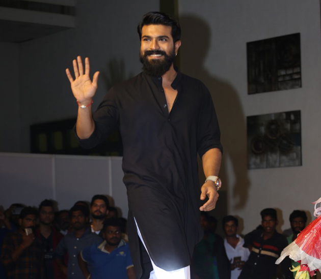 Charans never ending love for kurtas