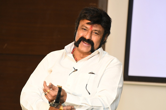 Oke Okkadu With Balayya