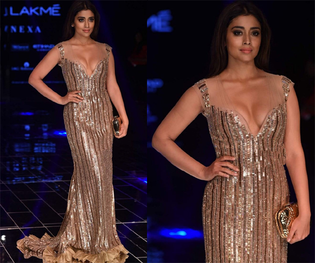 Shriya rocks at Fashion Week