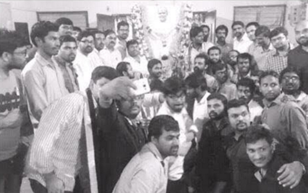 IV Reddy Youth pay rich tributes to Maha Neta