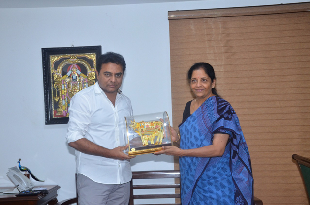 దీన‌ర్థం బీజేపీకి ద‌గ్గ‌ర‌మ‌డమేనా కేటీఆర్ గారు?!