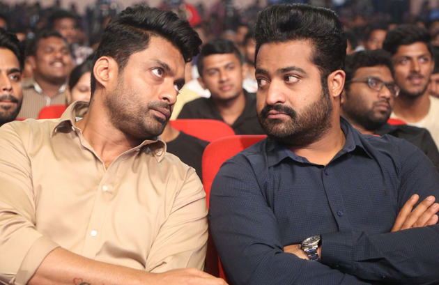 ఎన్టీఆర్ కు జై లవ కుశ రిజల్టు డౌటా?