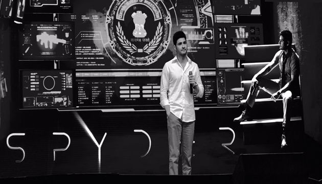 Santhosh Shivan seems to be a big fan of Mahesh!