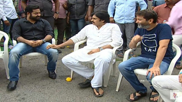 ఎన్టీఆర్ కోసం పవన్ త్యాగం?